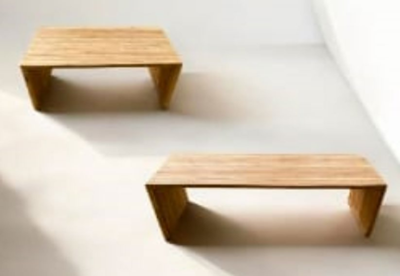 B2B coffee Table